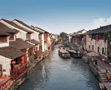 竞技宝-包含江南金雕队对阵西城雷霆队，棒球锦标赛爆冷，门将神扑救主——全面提速抢占先机的词条