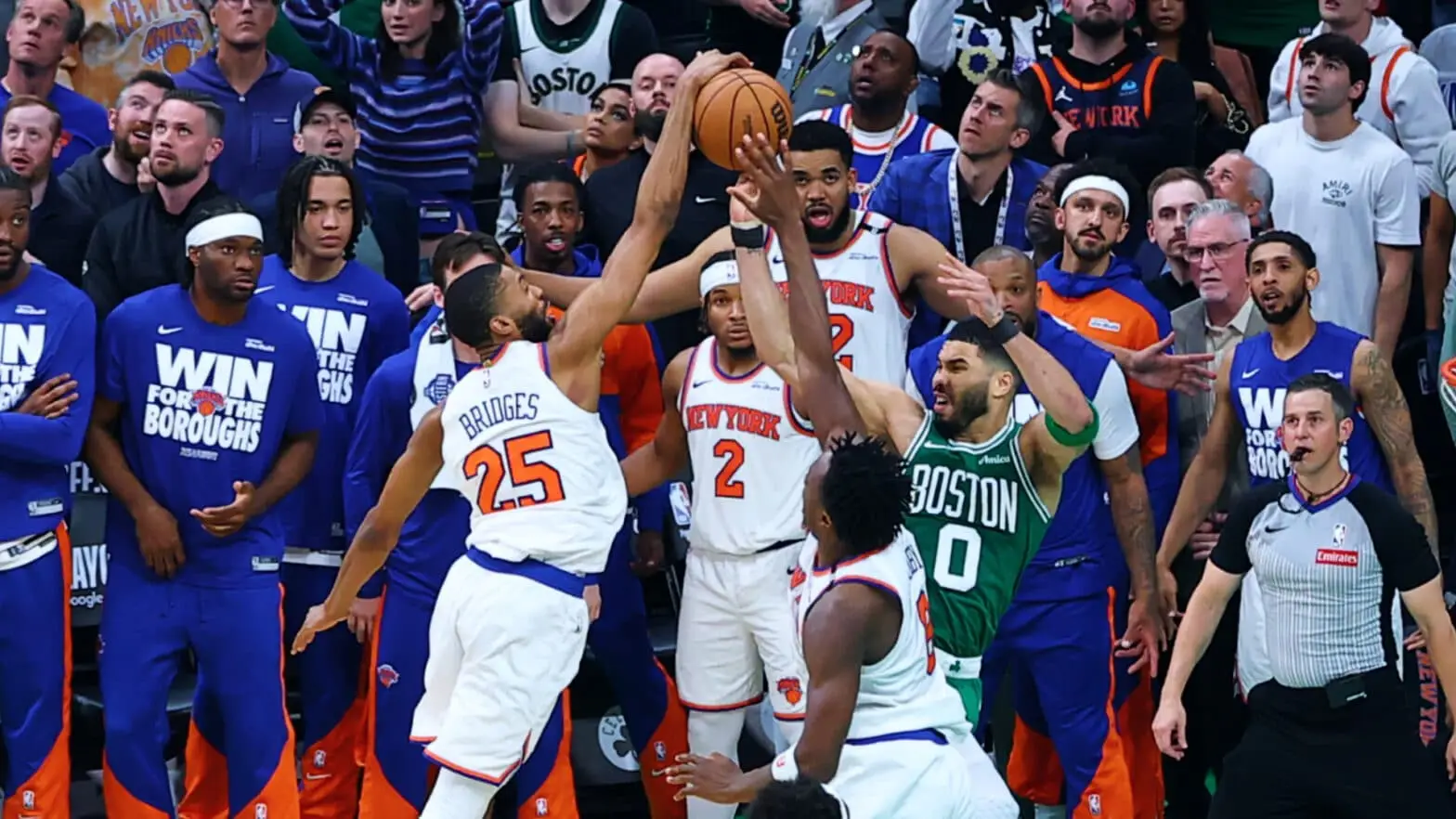 塔图姆焦点对战,凯恩与90激战湖人分钟,败北胜负难料!赢得满堂喝彩 塔图姆焦点对战,凯恩与90激战湖人分钟,败北胜负难料!赢得满堂喝彩