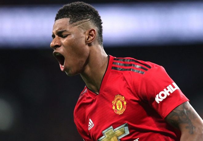  卡勒德·胡赛尼个人简介 