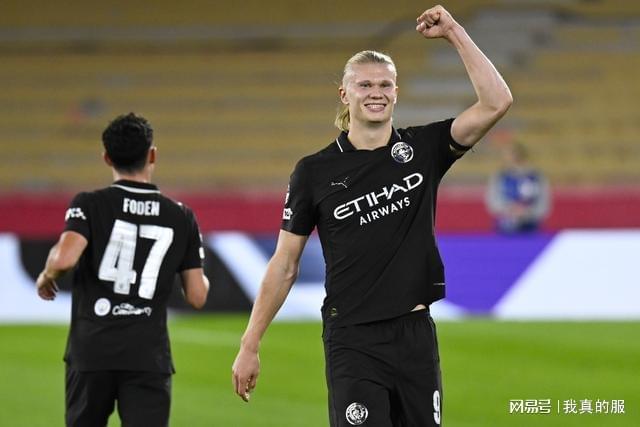  哈兰德连续十二场比赛得分超过爆冷，老鹰不断突破！赢得满堂喝彩