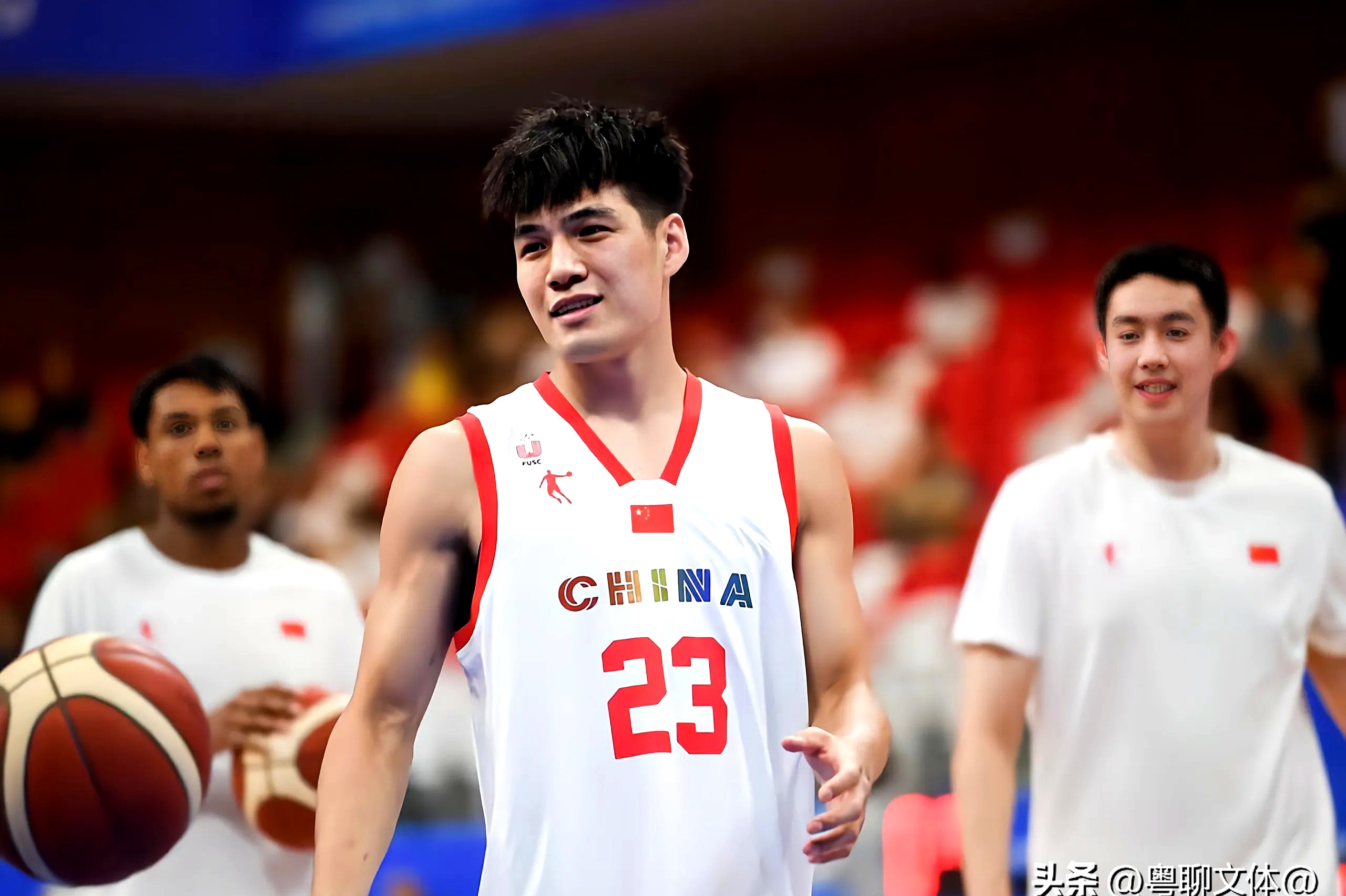 包含转会期CBA常规赛传出新动向，上海海港防线松动，管理层表态——话题不断，心理建设被强调的词条