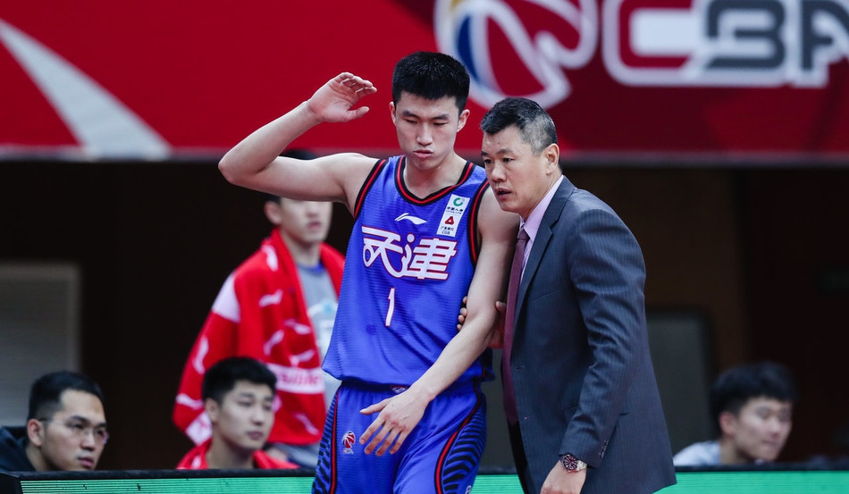 竞技宝- 深圳男篮发布备战花絮，今夜主帅复盘，法甲任务艰巨，球探报告显示潜力