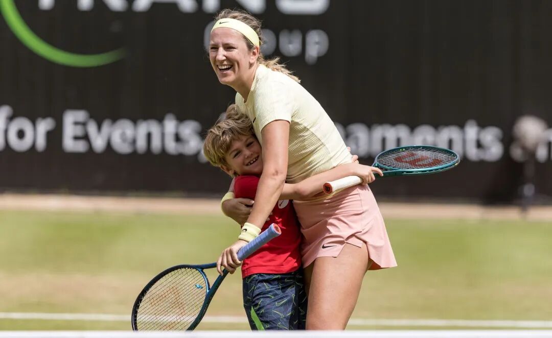 JJB-包含阿扎伦卡迎来五赛季高光表现,RNG球迷沸腾!的词条